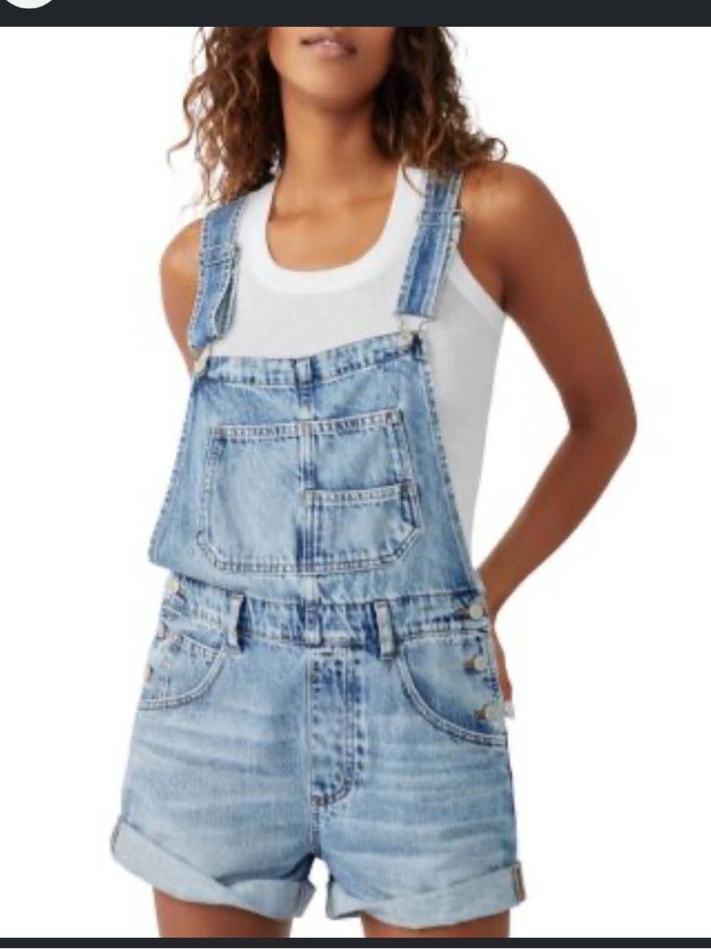 Free People We the Free Cotton Ziggy Light Blue Denim Short Overalls size small
